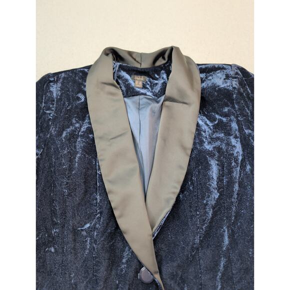 G.I.L.I. Womens Blue Velvet Blazer SZ 6 Black Satin Shawl Lapel Holiday Glam - Picture 3 of 14